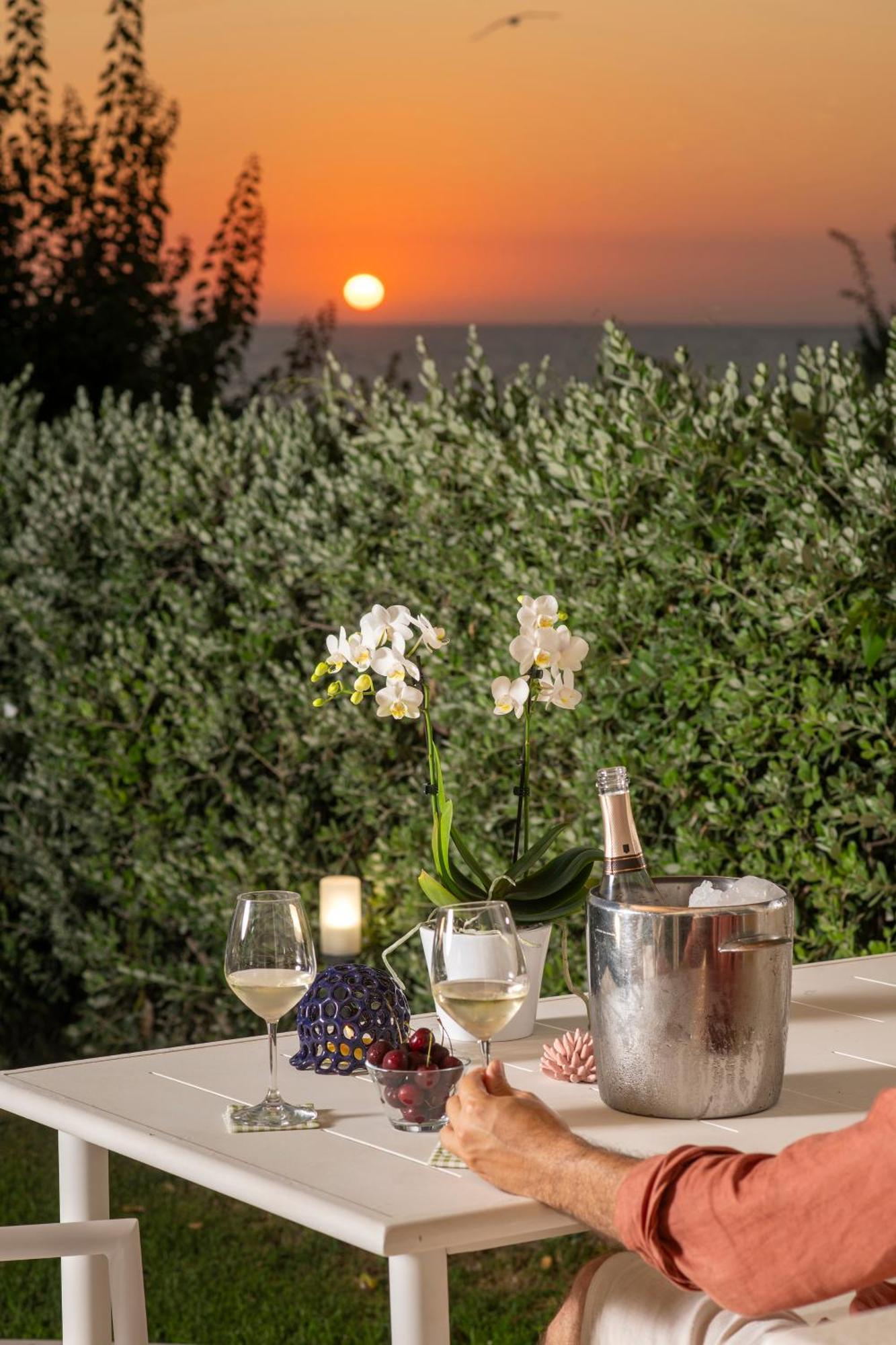 Orablu Executive Villas Forio di Ischia Екстериор снимка