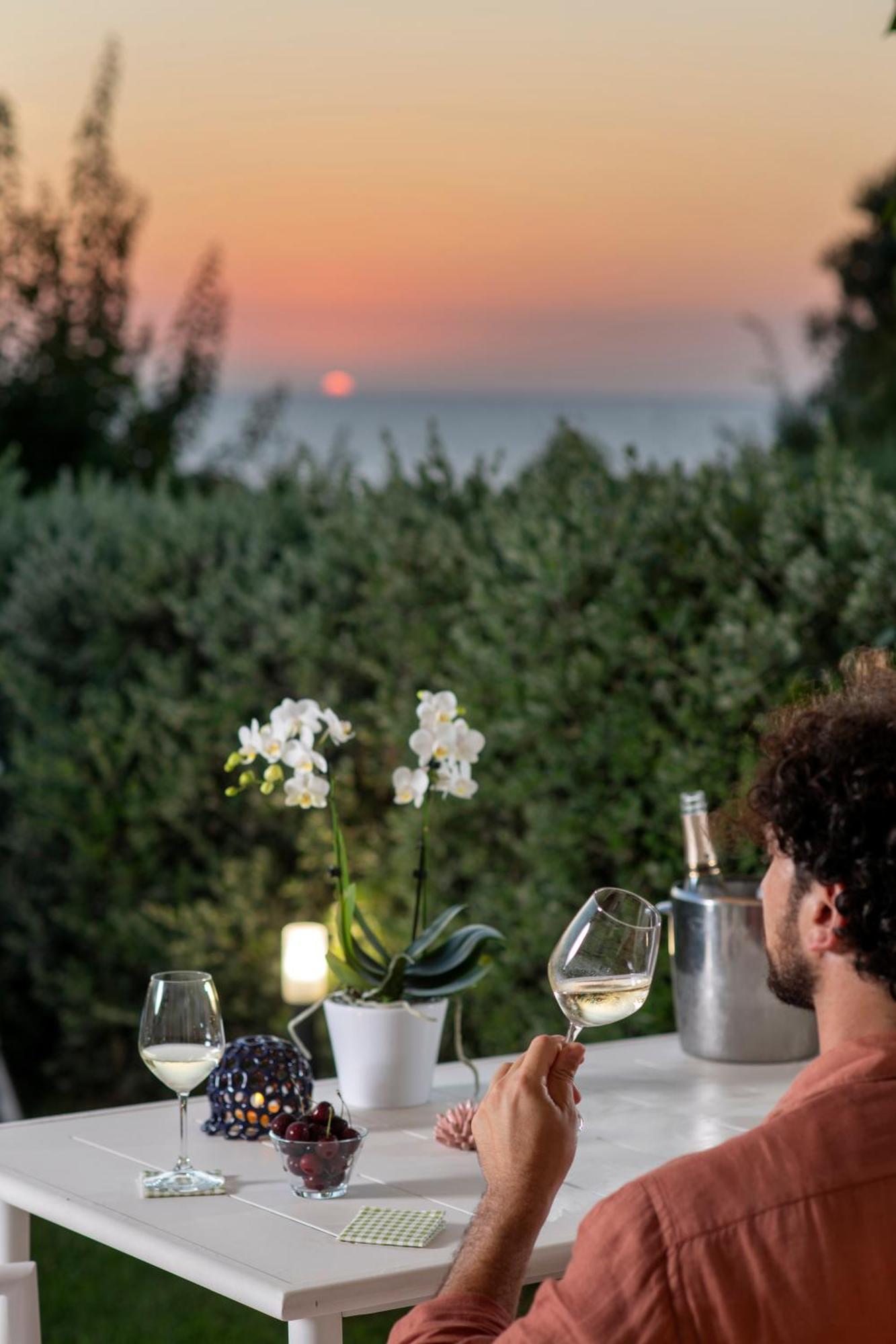 Orablu Executive Villas Forio di Ischia Екстериор снимка